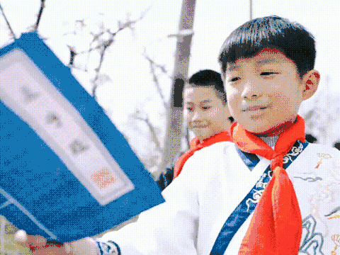 蘇州市吳江區(qū)盛澤鎮(zhèn)黃家溪村梨花節(jié)來啦！