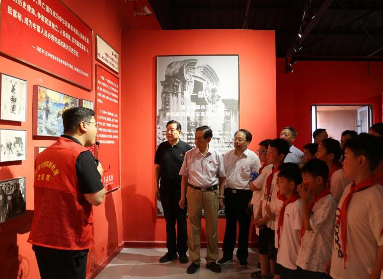 河南省商丘市關(guān)工委舉行2025年“青少年黨史學習月”活動啟動儀式