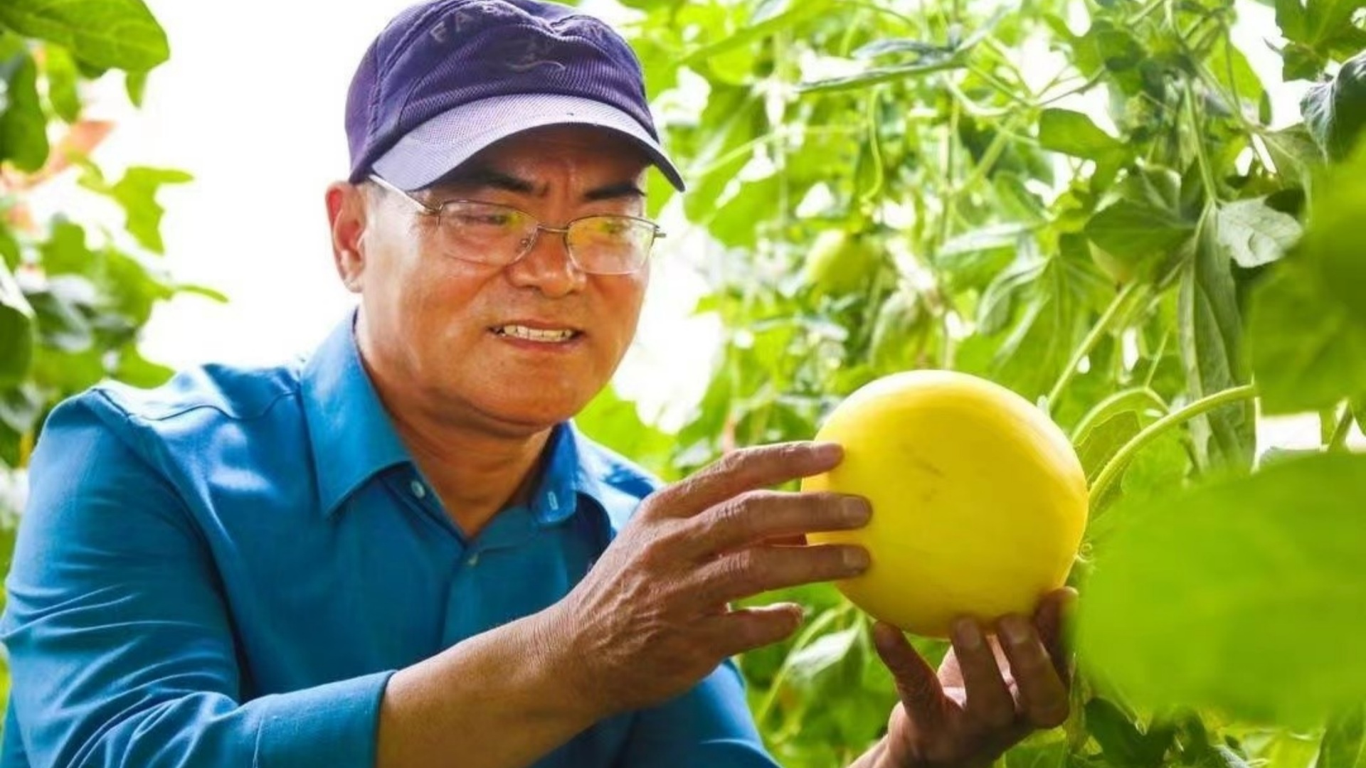 老驥伏櫪，在堅守中勇做“三扶兩創(chuàng)”的楷模 ——記全國勞動模范、江蘇省徐州市銅山區(qū)農(nóng)業(yè)農(nóng)村局關(guān)工委常務(wù)副主任李世興