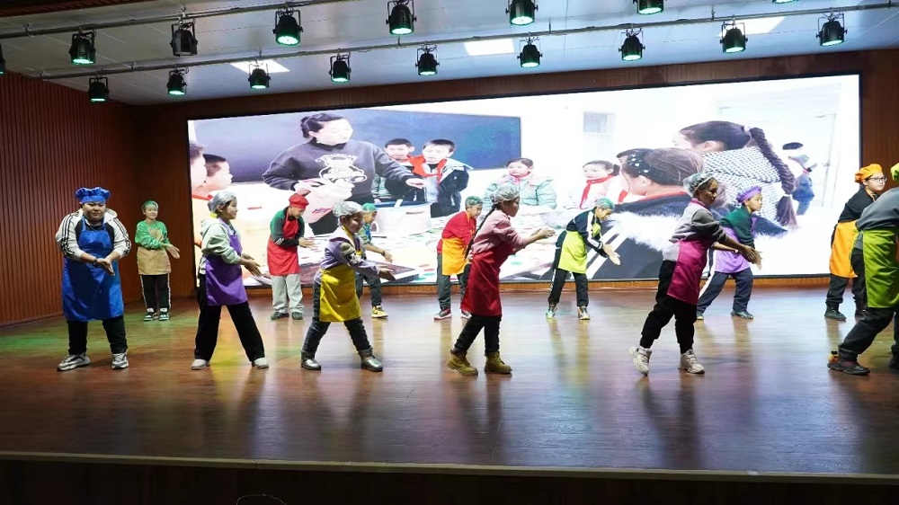 1704180922677965.jpg 6054ad412ac4e18c035b0969157160a.jpg