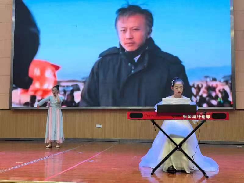 1704253980383032.jpg 2703aa7de03534139a7d22bf521ad6e.jpg