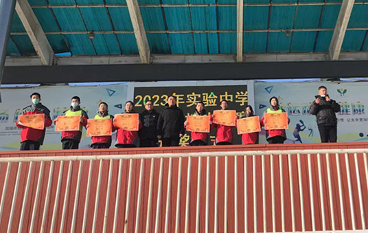 1704849800995341.jpg 元寶山區(qū)實驗中學征文活動照片2_副本.jpg