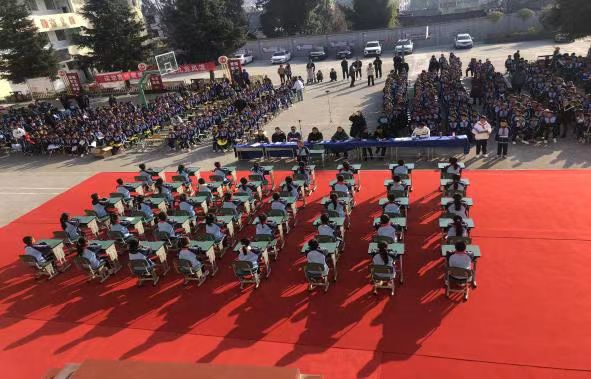 1704853178140182.jpg 3db1f256ce0209ec293b8be3d5138bb.jpg