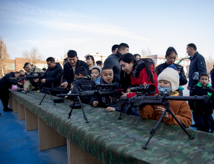 1704898479736324.jpg 11.jpg