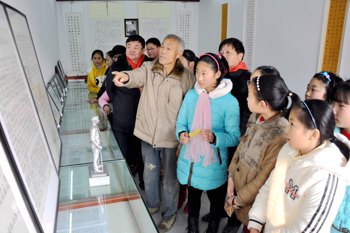 村校關(guān)工 .jpg