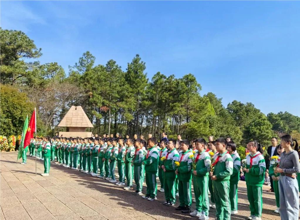 1712198897616115.jpg 640.jpg