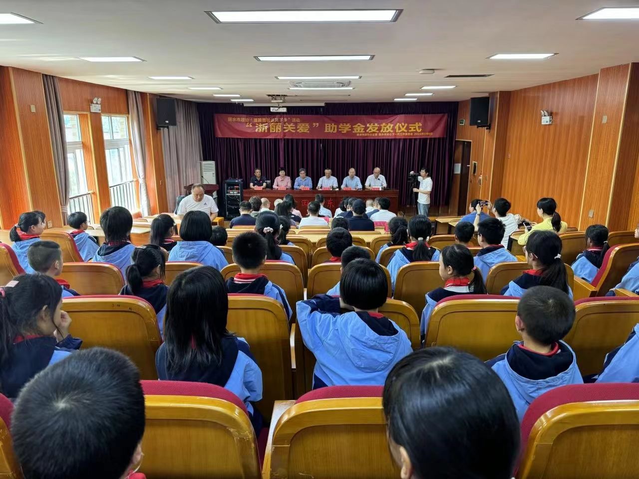 1715325685171222.jpeg 110721_1715325226_hd.jpeg