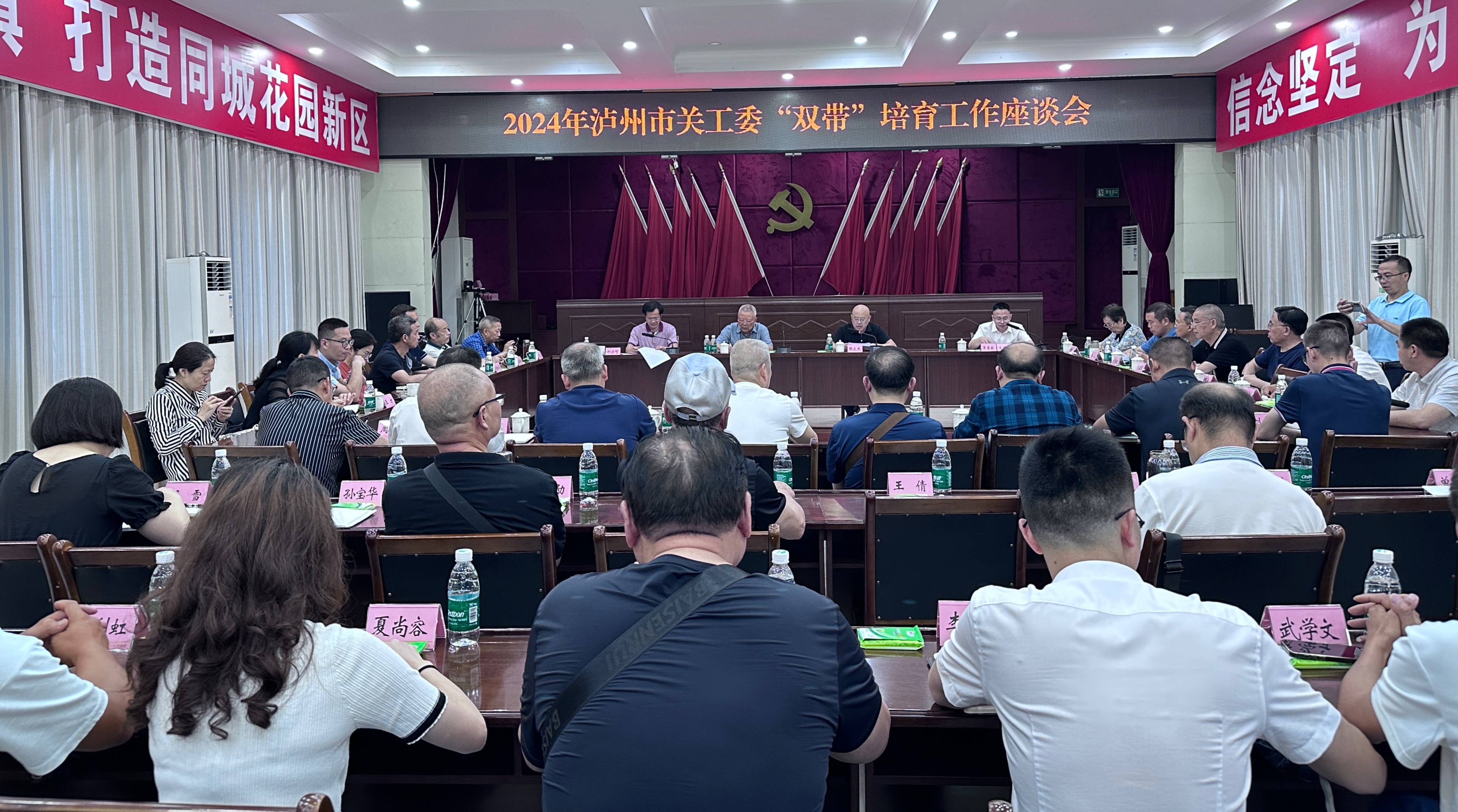 1716978034288198.jpg 98b2ac242f99bad39d9a395727147c4.jpg