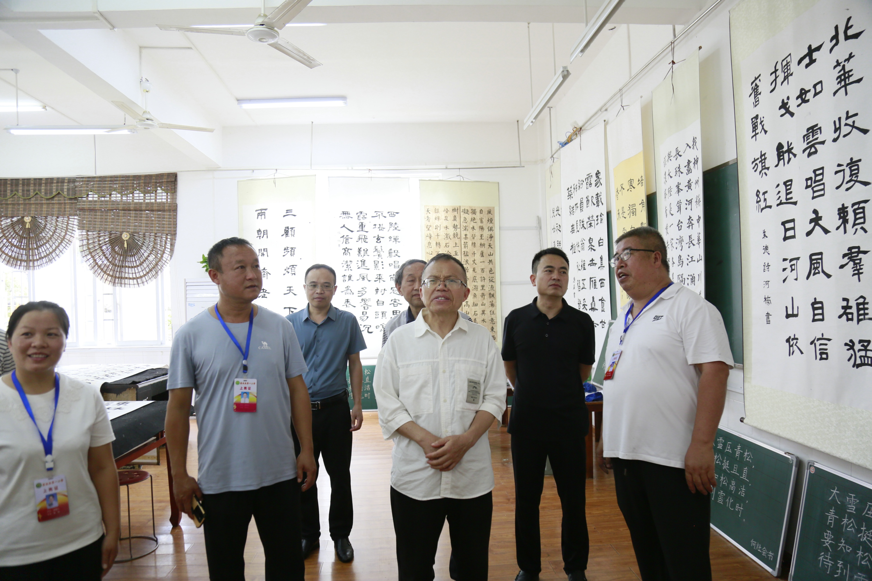 1718590796477953.jpg 6.14祖宏等到荔波1.jpg