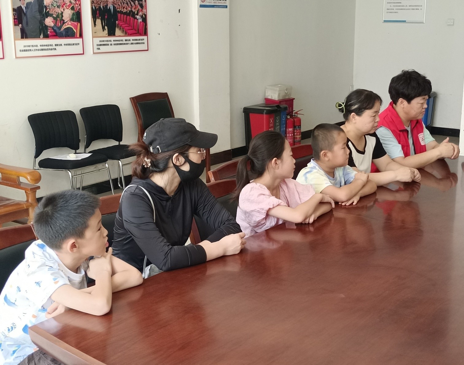 1723769416981781.jpg 元寶山區(qū)西城街道如意東社區(qū)關(guān)工委“五老”講述改革開放故事“活動照片5_副本.jpg