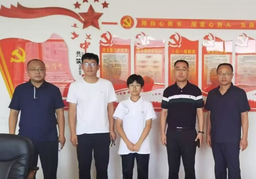 1724401054514675.jpg 3.jpg