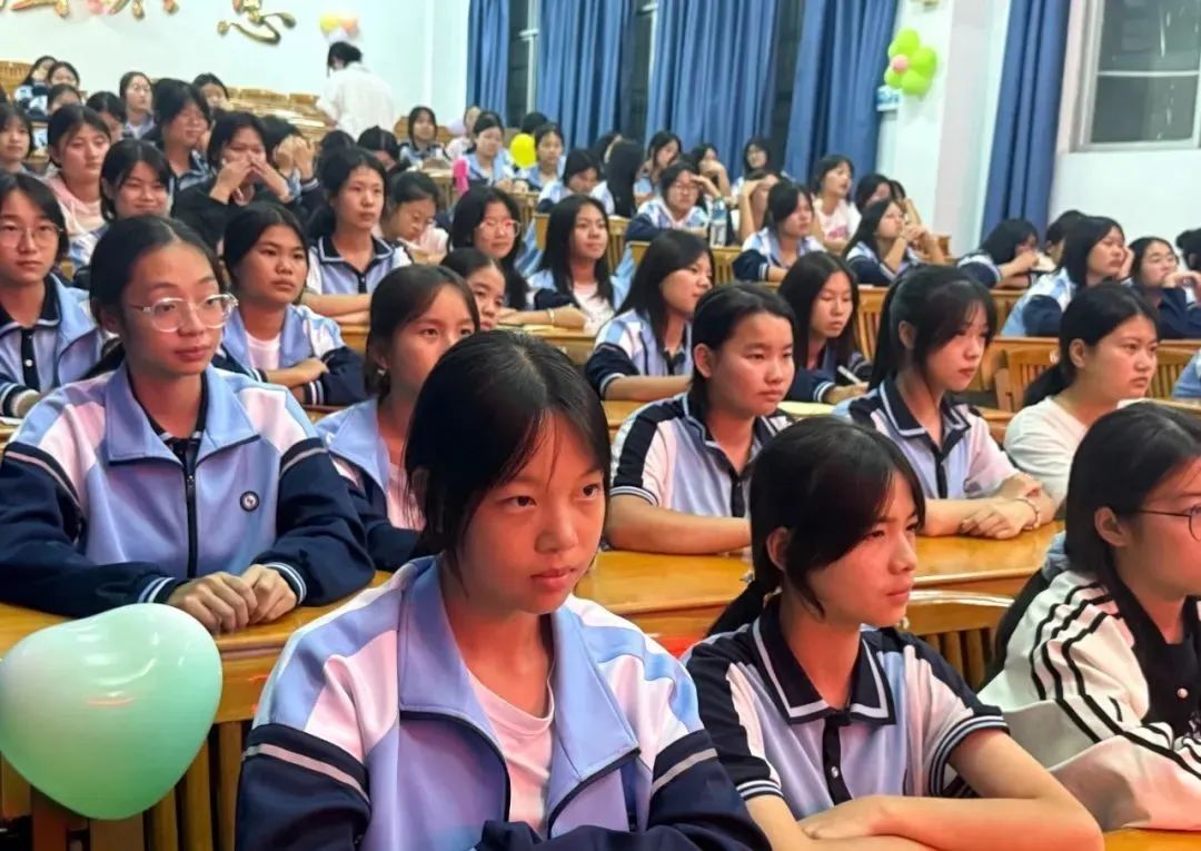 1730118624807617.jpg c054613672411125a5625fefa7b641aa.jpg