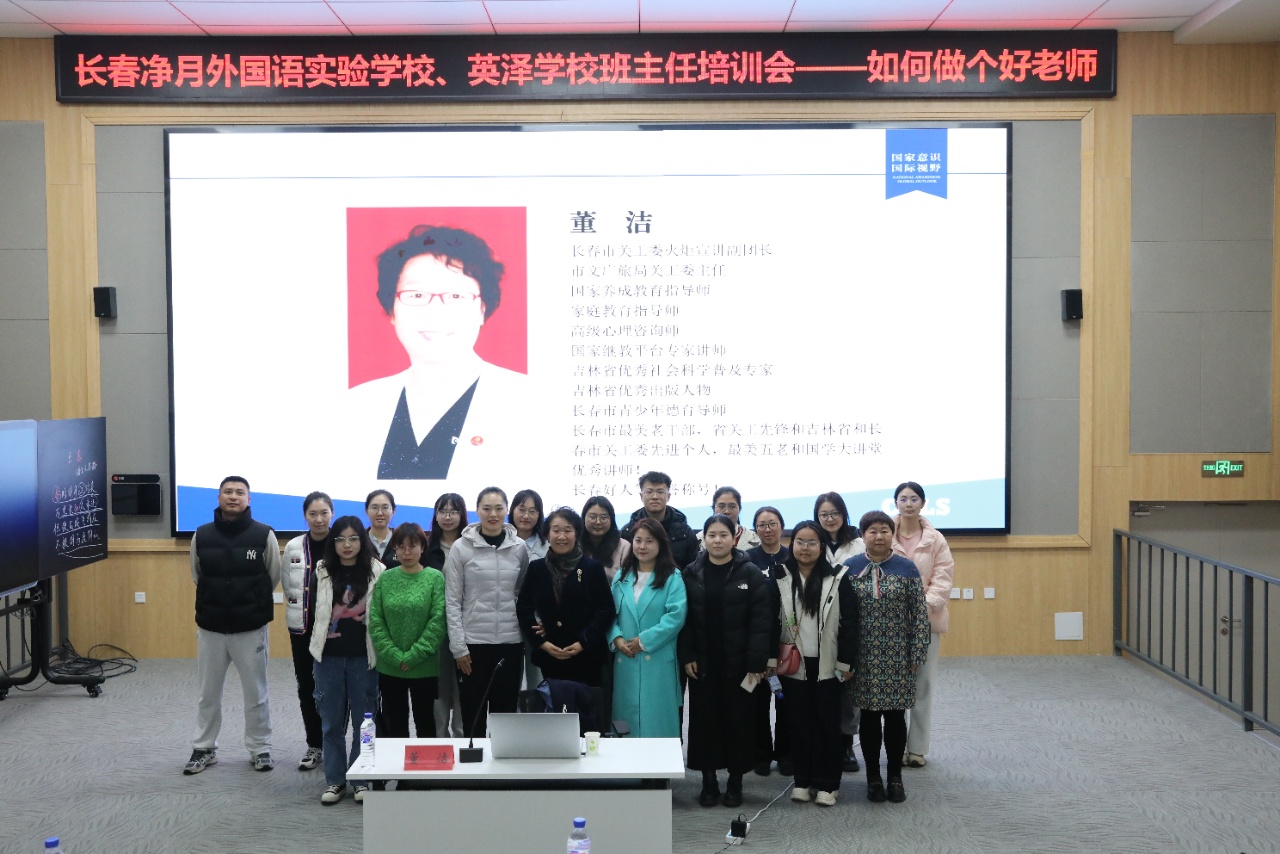 1731759815825379.jpg cbb7cfebc2e6e54f5b5e49a660e18d43.jpg