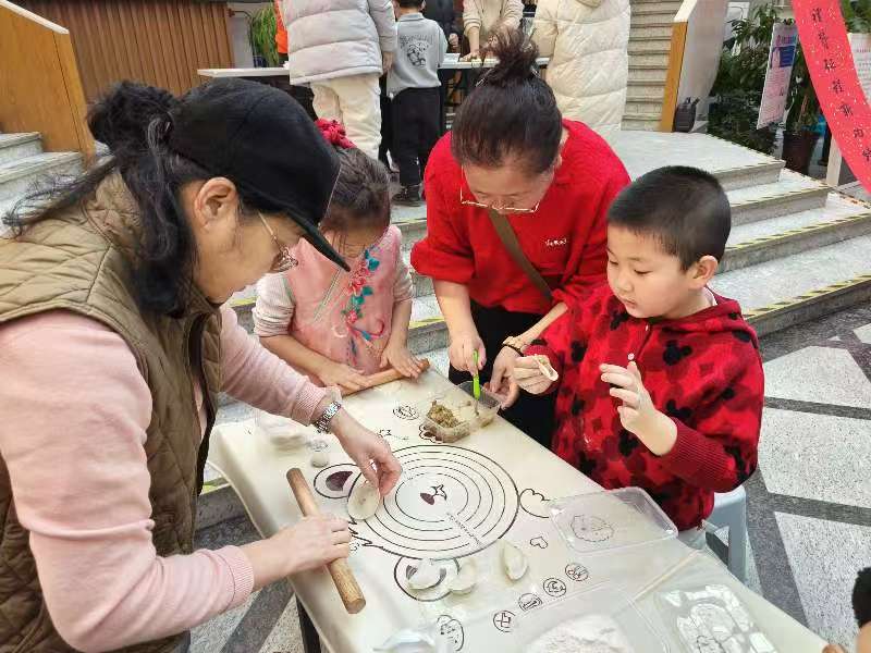 1738656418990521.jpg 39b76e5a8249a6f978f81107c9e2e23.jpg