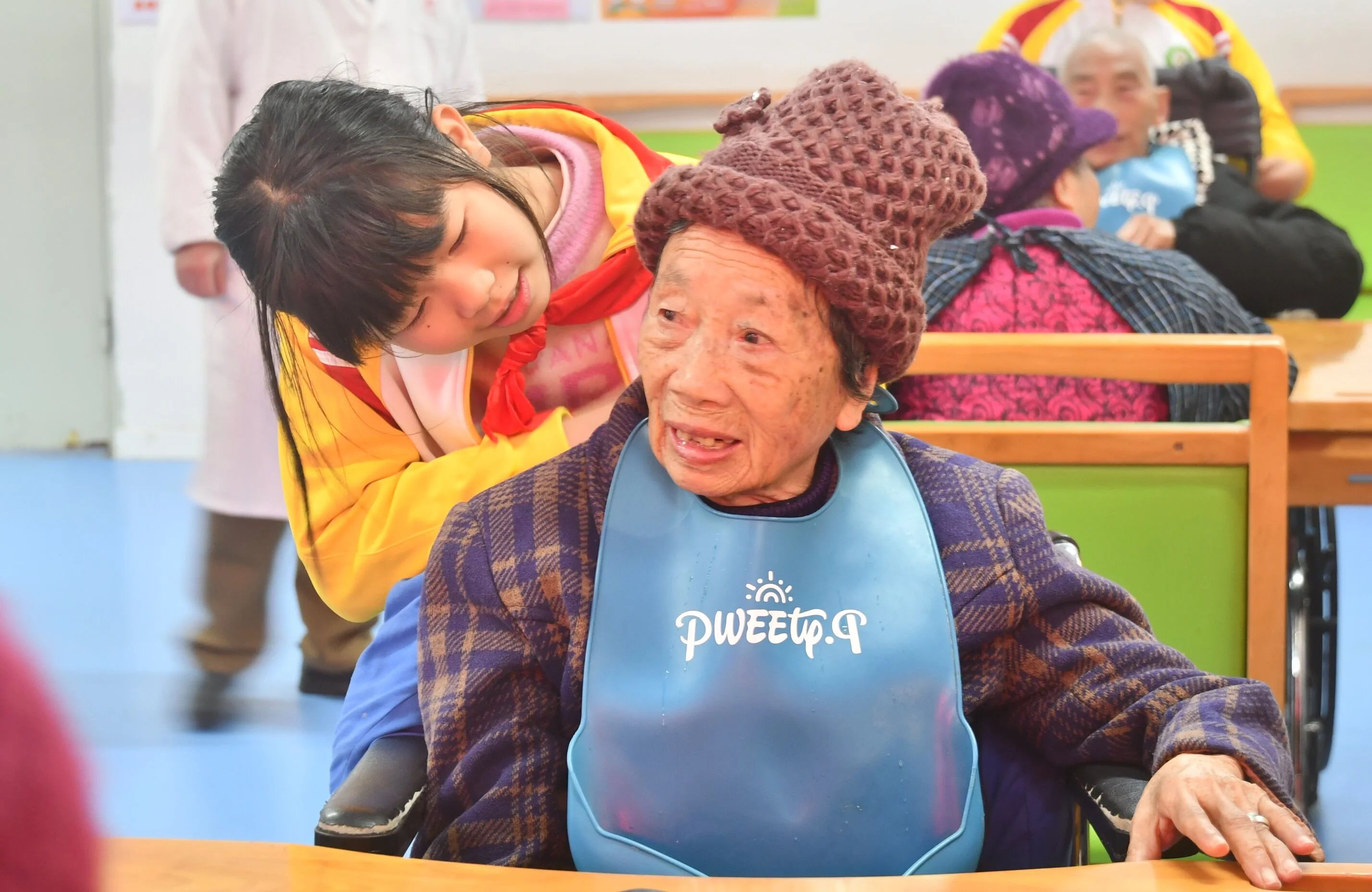 1741233783356690.jpg 2.jpg