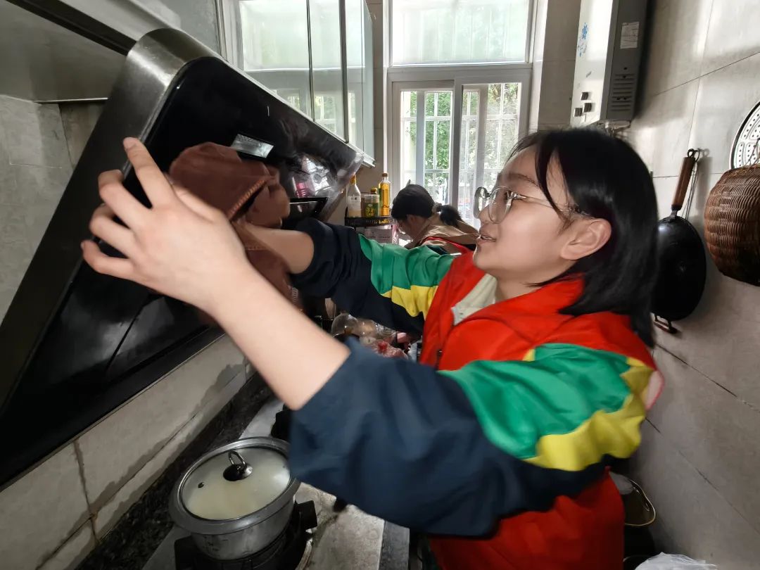 1741313128543649.jpg 綠盛實(shí)驗(yàn)1.jpg