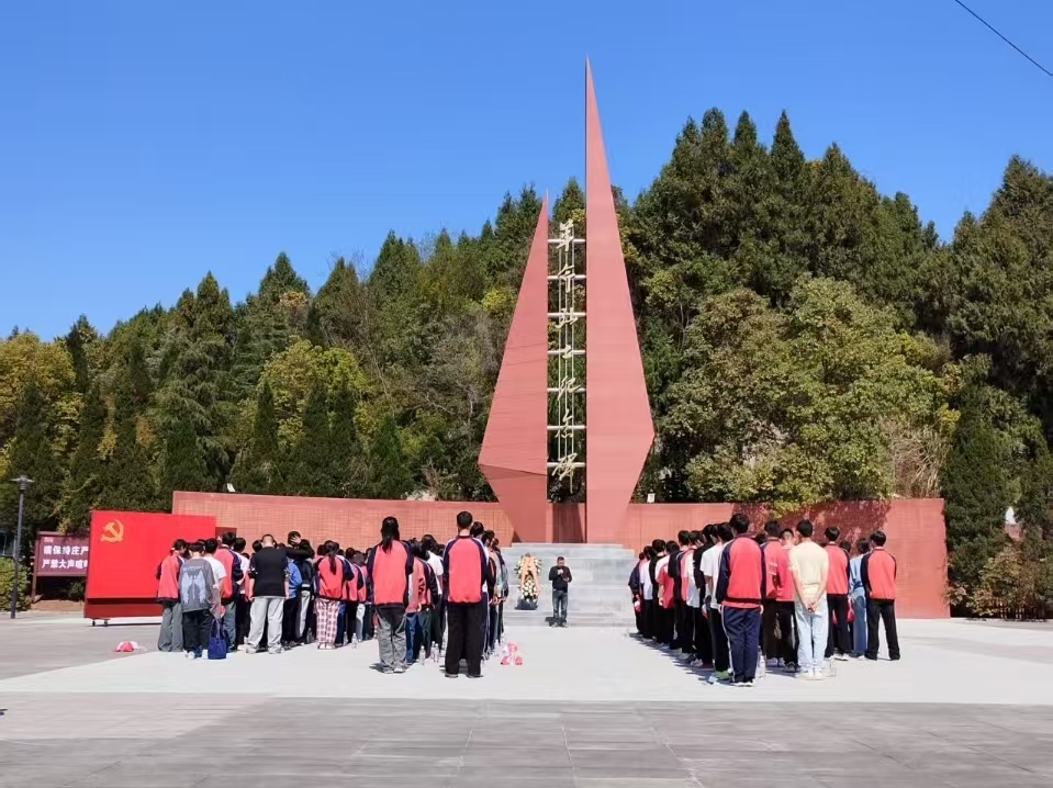 1743585698785988.jpg 白.jpg