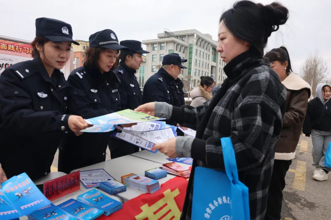 1744934459765925.png 圖片1.png