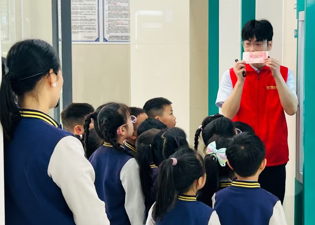 1747654842369353.jpg 1747654842369353.jpg