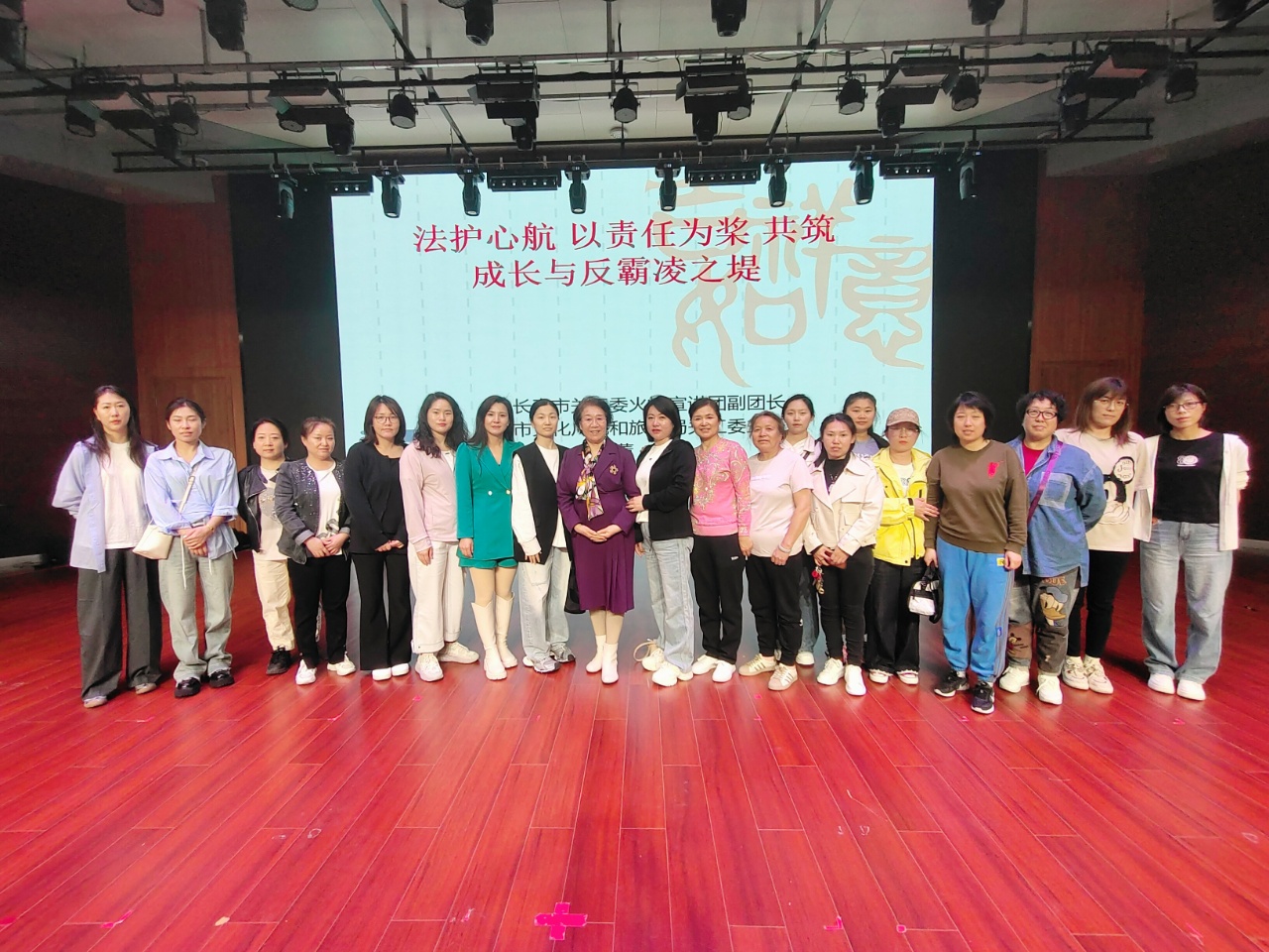 1747823813924415.jpg 3a8e810f6914286263a05cb9501a8acd.jpg