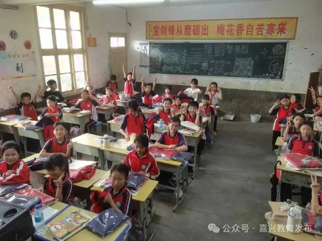 1748229055871717.jpg 58bcad6d97442f656d4837681f1e9bb8.jpg