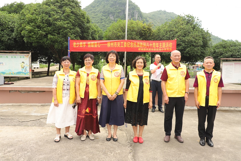 1749806130790806.jpg 進班宣講的6位講師.jpg