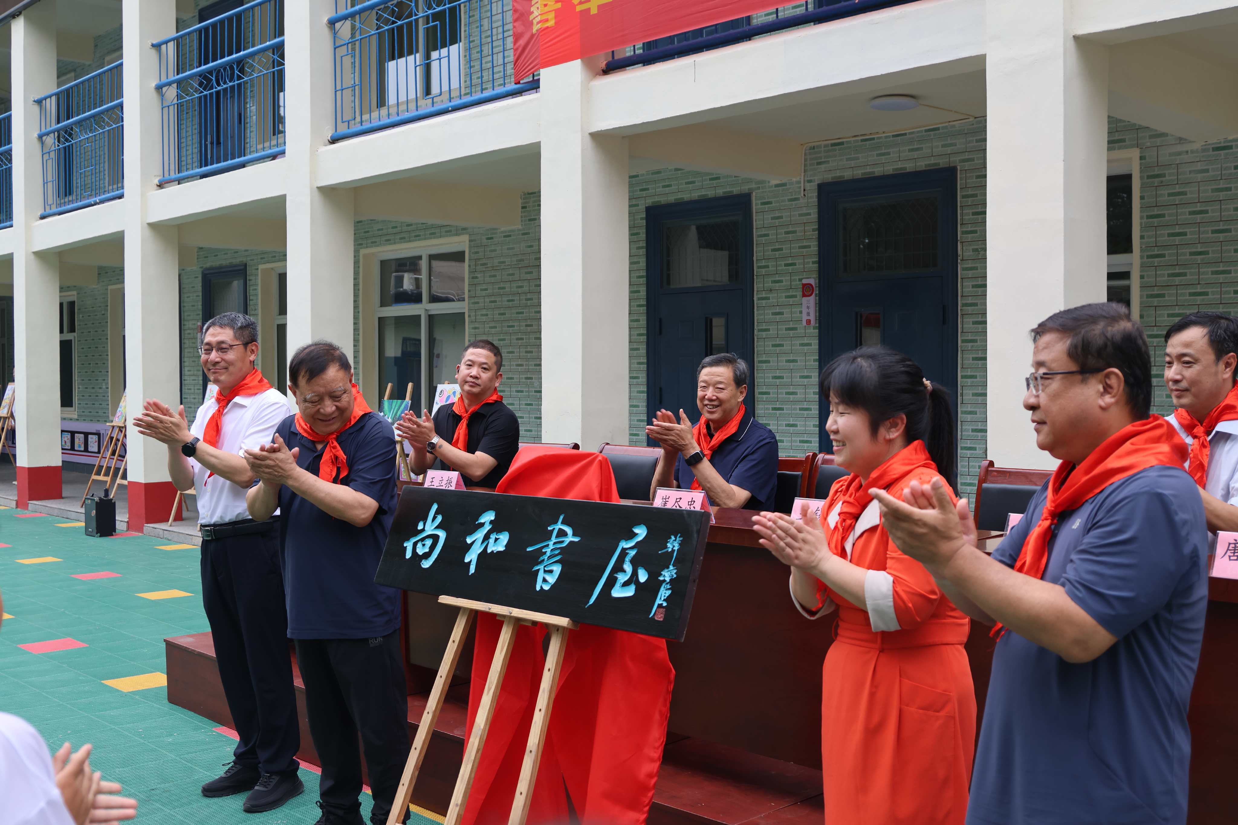 1750040321301471.jpg 597321157.jpg