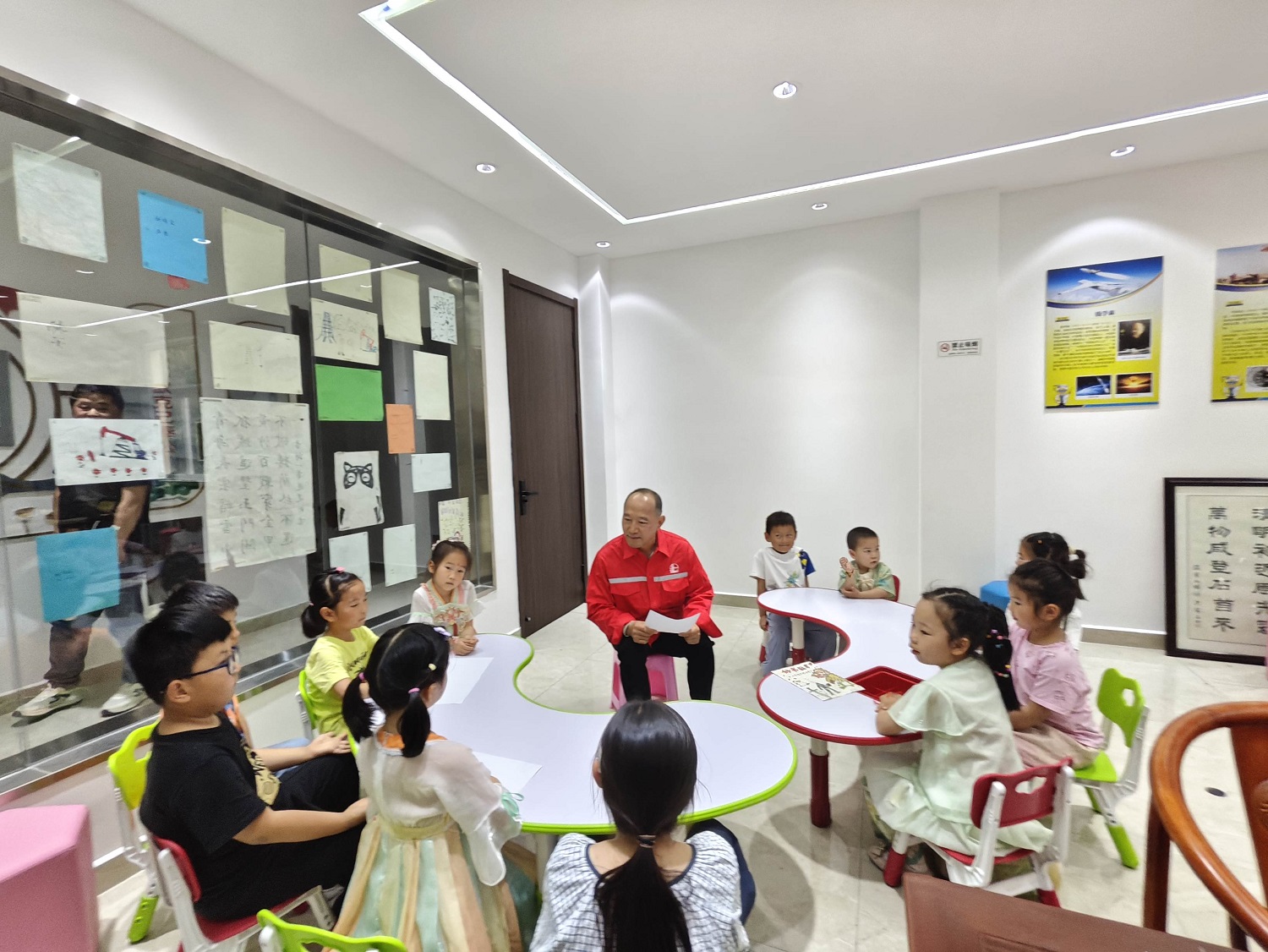 1752485616688052.jpg 石油故事會(huì).jpg