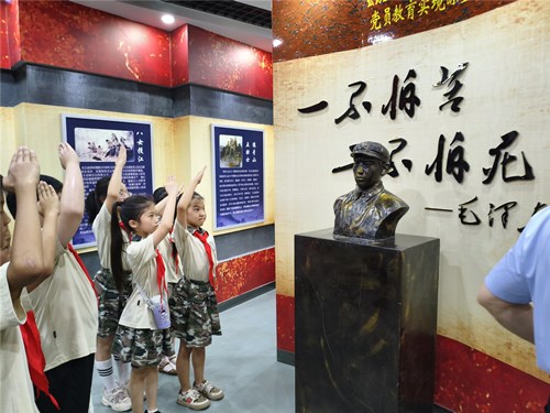 1752564312783717.jpg 571bffa0687cf5f1450ed8c410ac2b9_副本.jpg