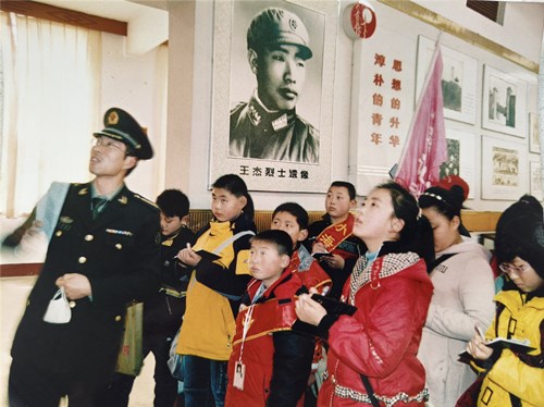 1752565177410559.jpg cabcaecfbfb68db8d5c1e2d74ffaccf_副本.jpg