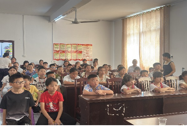 震澤鎮(zhèn)：蘇黔攜手護童心 暑期課堂暖苗鄉(xiāng)2.png