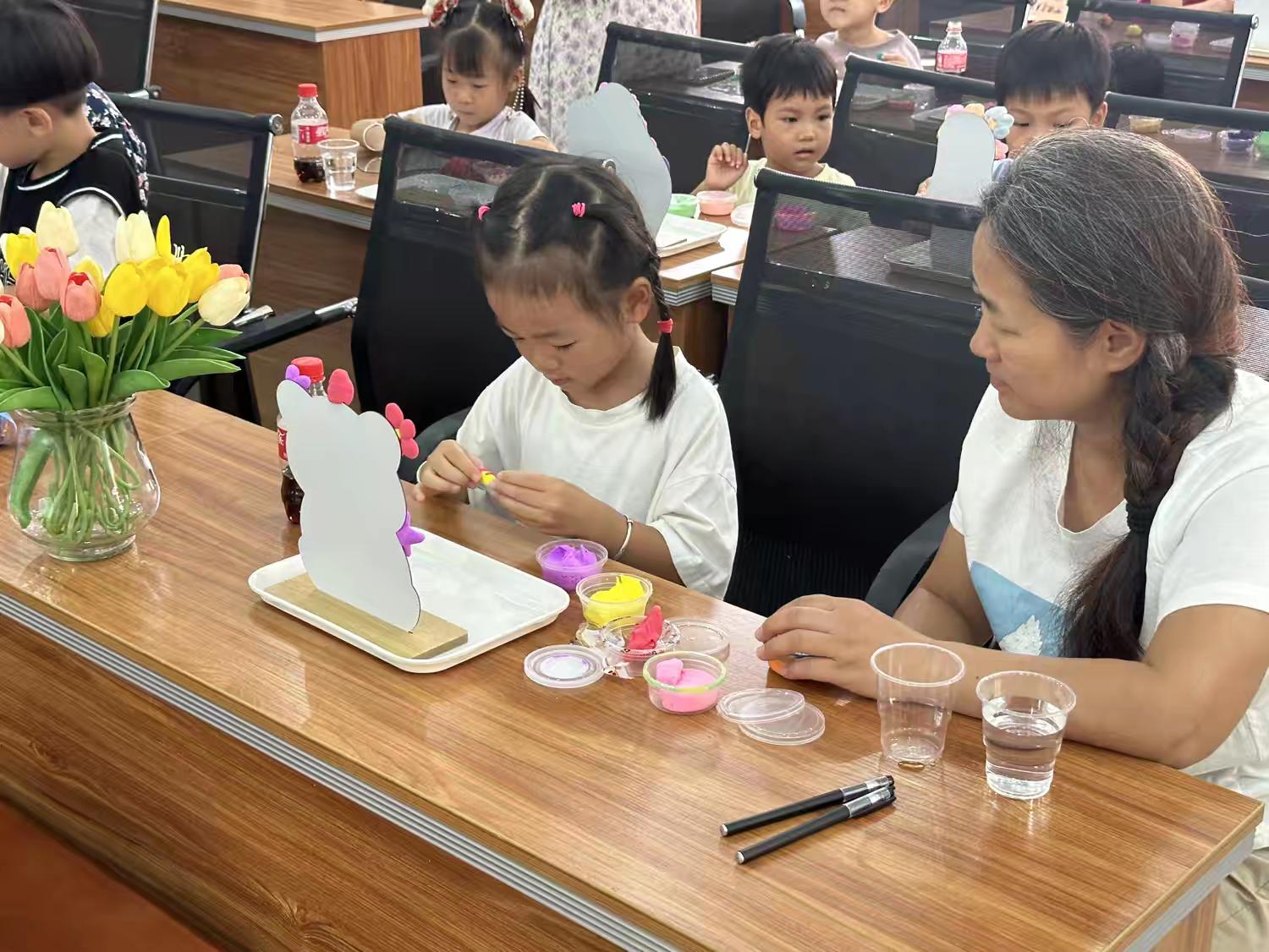 1756889167840664.jpeg 黏土繞鏡.jpeg