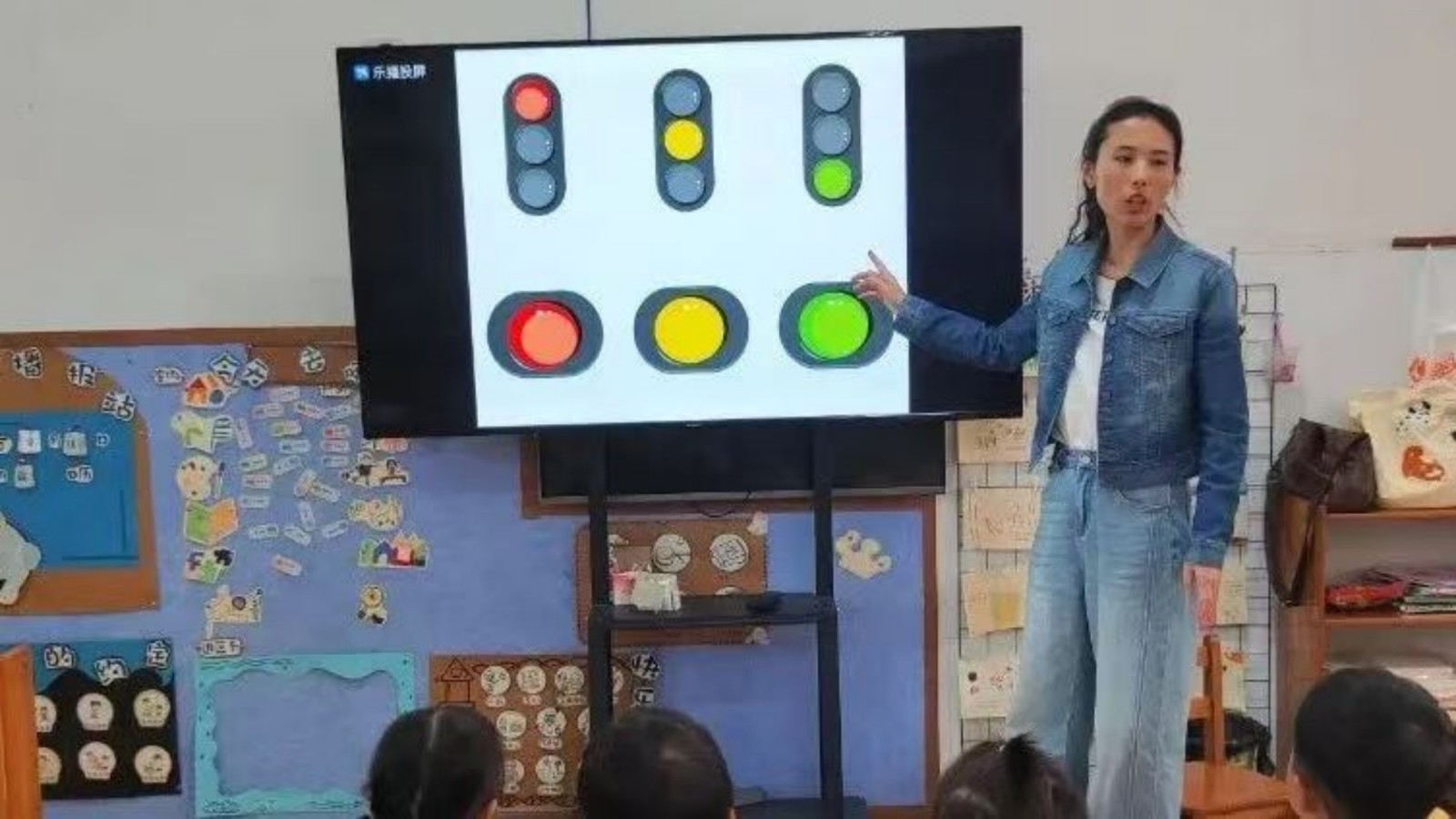 1759028984806569.jpg 02.jpg