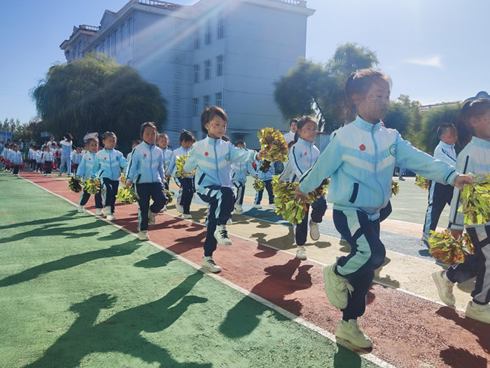 1759201016900574.jpg 264650EF18C59A58F2F01FDEB1B79EDD.jpg