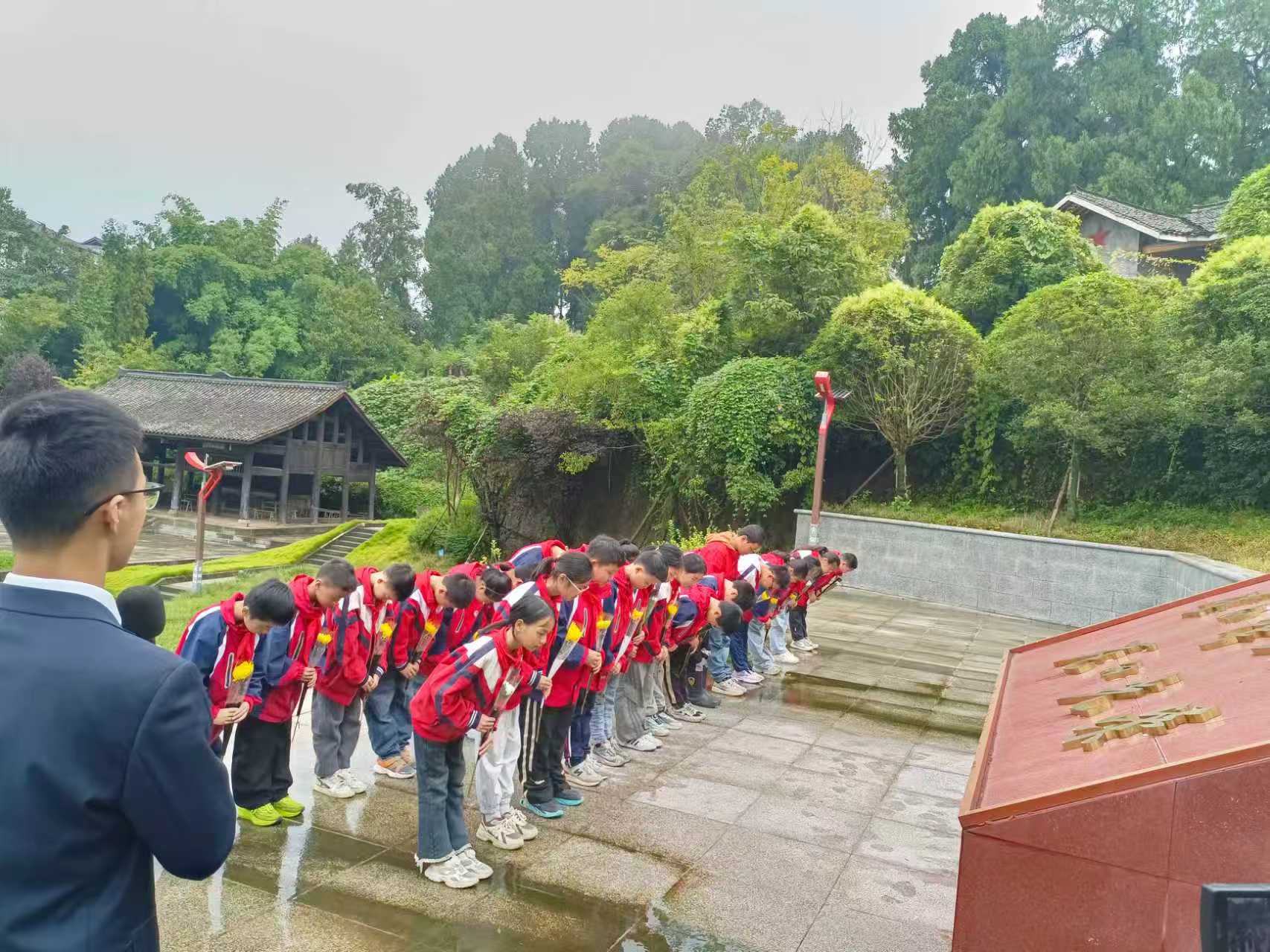 1759278298310756.jpg 微信圖片_20251001075708_3_16.jpg