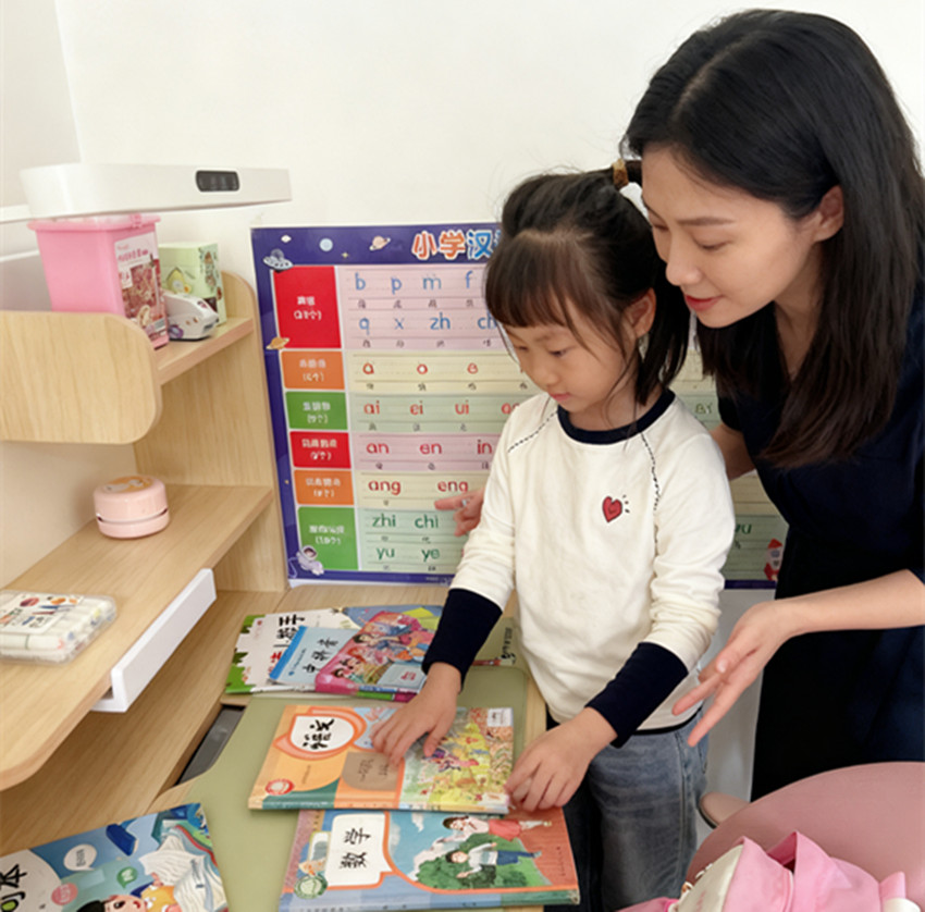 1760404911238868.jpg 山前學(xué)校關(guān)工委好習(xí)慣之星大賽活動(dòng)照片1_副本.jpg