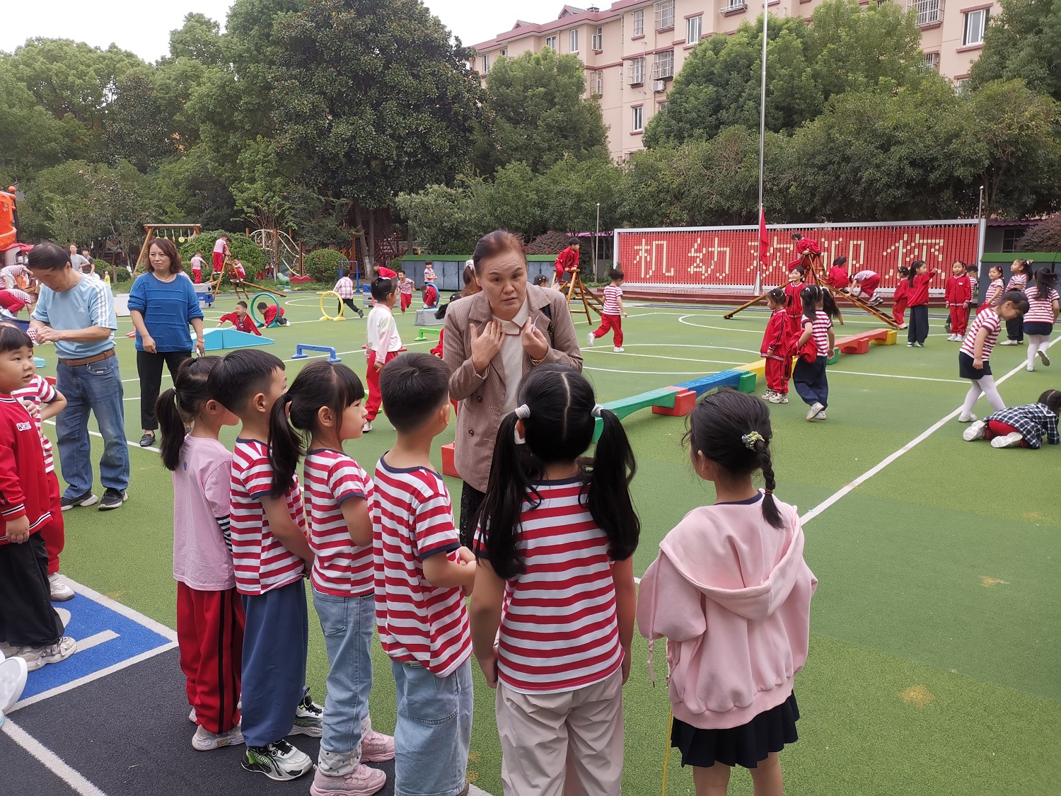 1760431650329552.jpg 2.jpg