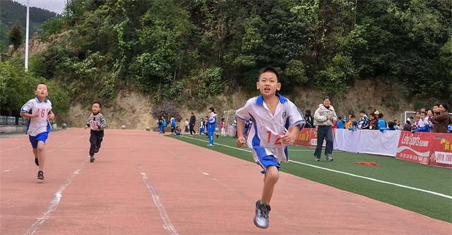 1761036760427001.jpg 3.jpg