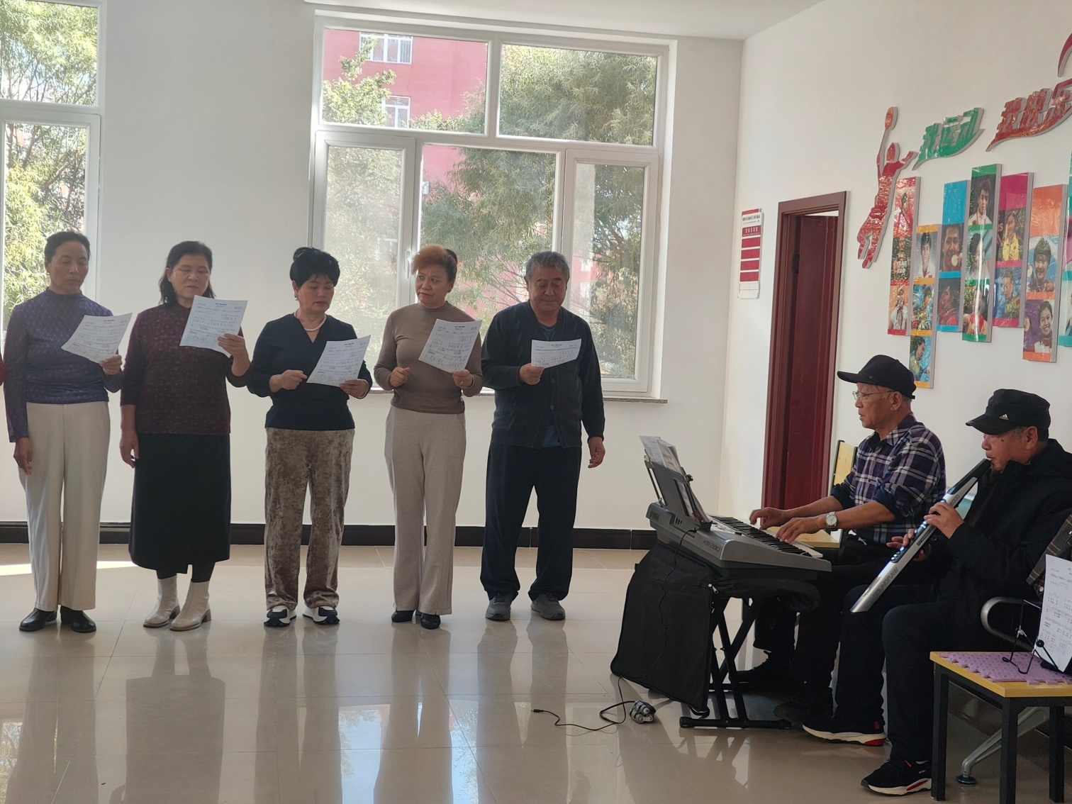 西城街道錦繡社區(qū)“凝聚銀發(fā)力量 唱響錦繡之歌”活動(dòng)照片8_副本.jpg