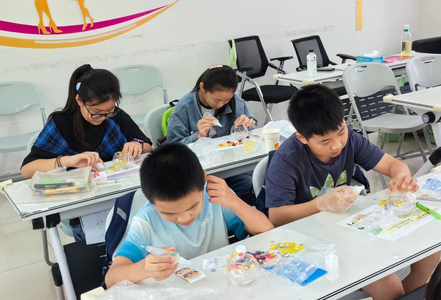 1761522697649571.jpg 燈1.jpg