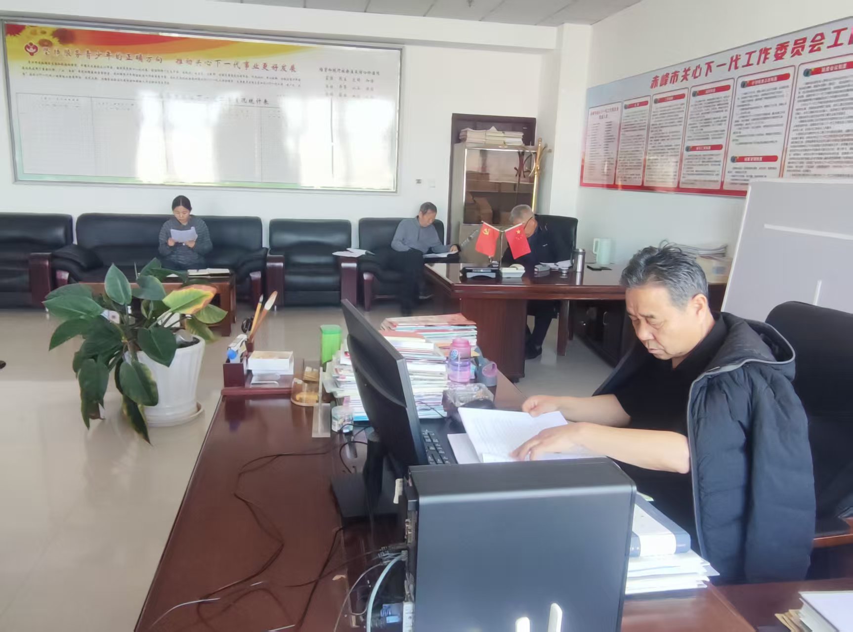 1761813433486178.jpg 391035299.jpg