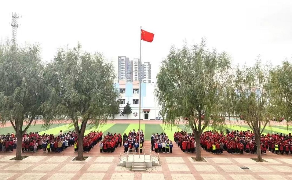 1761878189514112.jpg 9bbbcaca978d2196b42ee911d28b8019.jpg