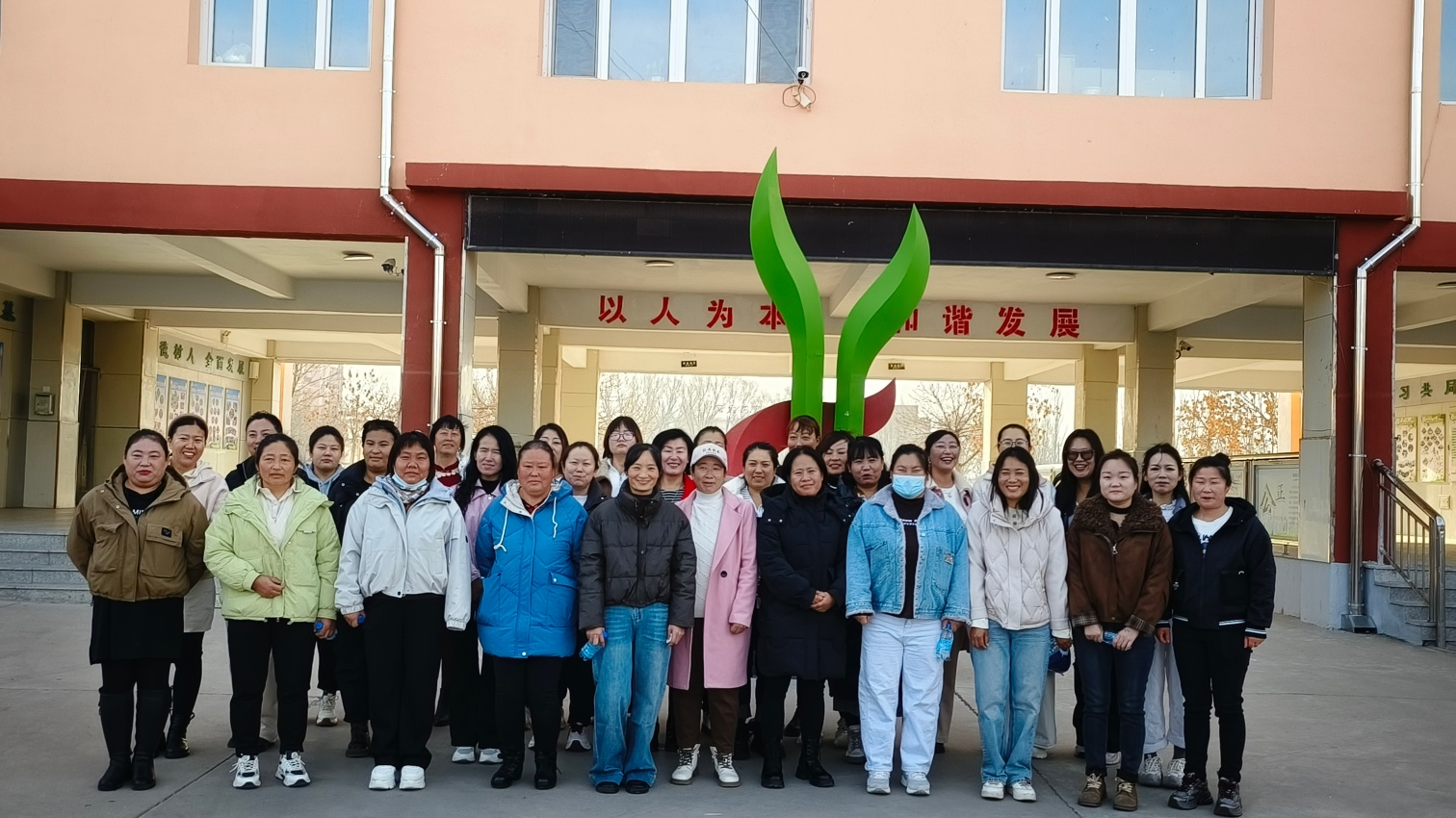 風水溝小學“家校共融 愛滿成長”家長開放日活動照片6_副本.jpg