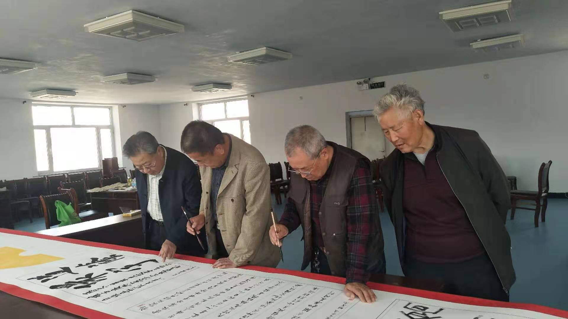 1762676372840446.jpg 5d1e4843709c71d3851cf9dcebaf3e2.jpg