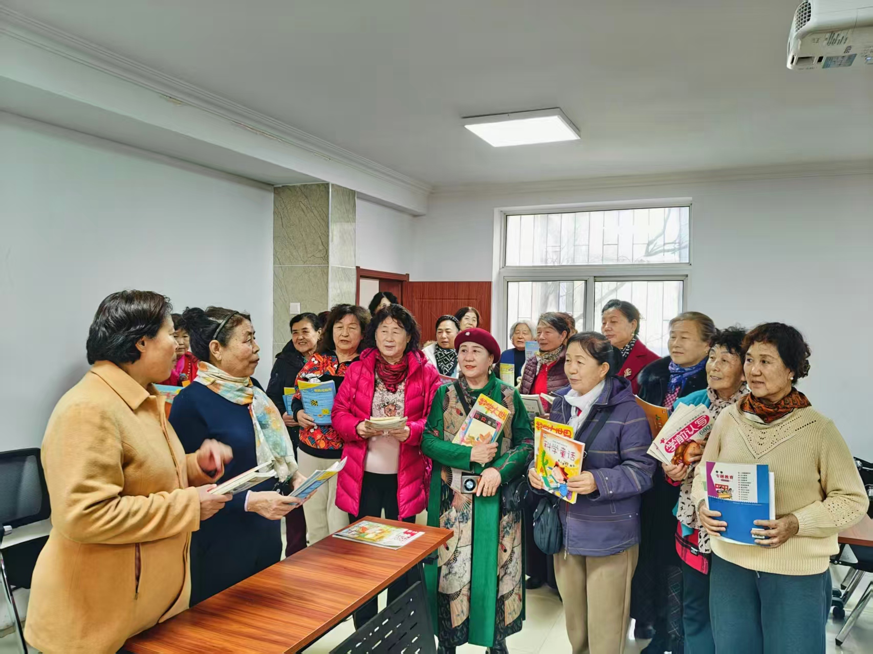 1763688473779818.jpg 50cf2a631783249bc728dcb36b0eedf.jpg