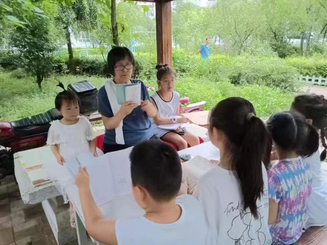 1764036880571588.jpg b888e0b610513d265d8027ec336bf22.jpg