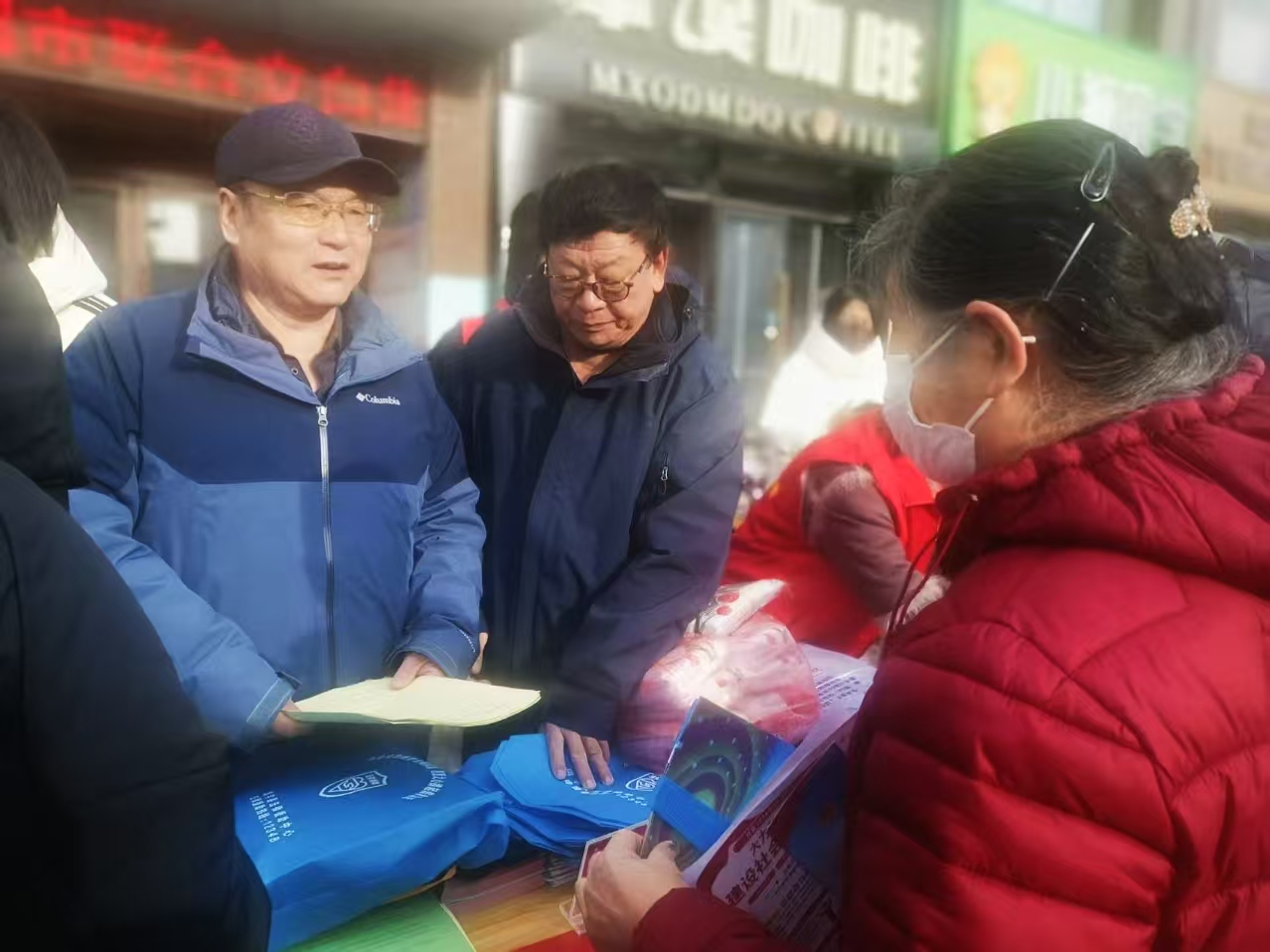 1764748617409791.jpg 71babc0330a73e25a1957f4b34012f83.jpg