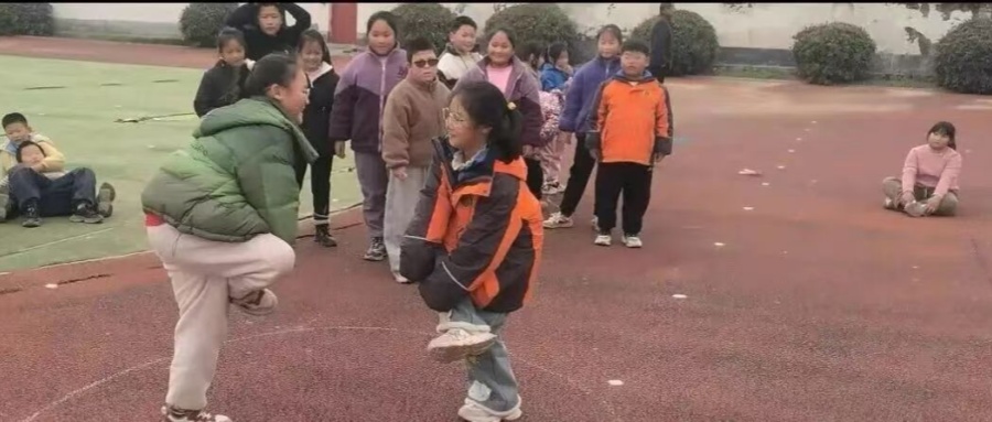 1765927429164869.jpg 02.jpg