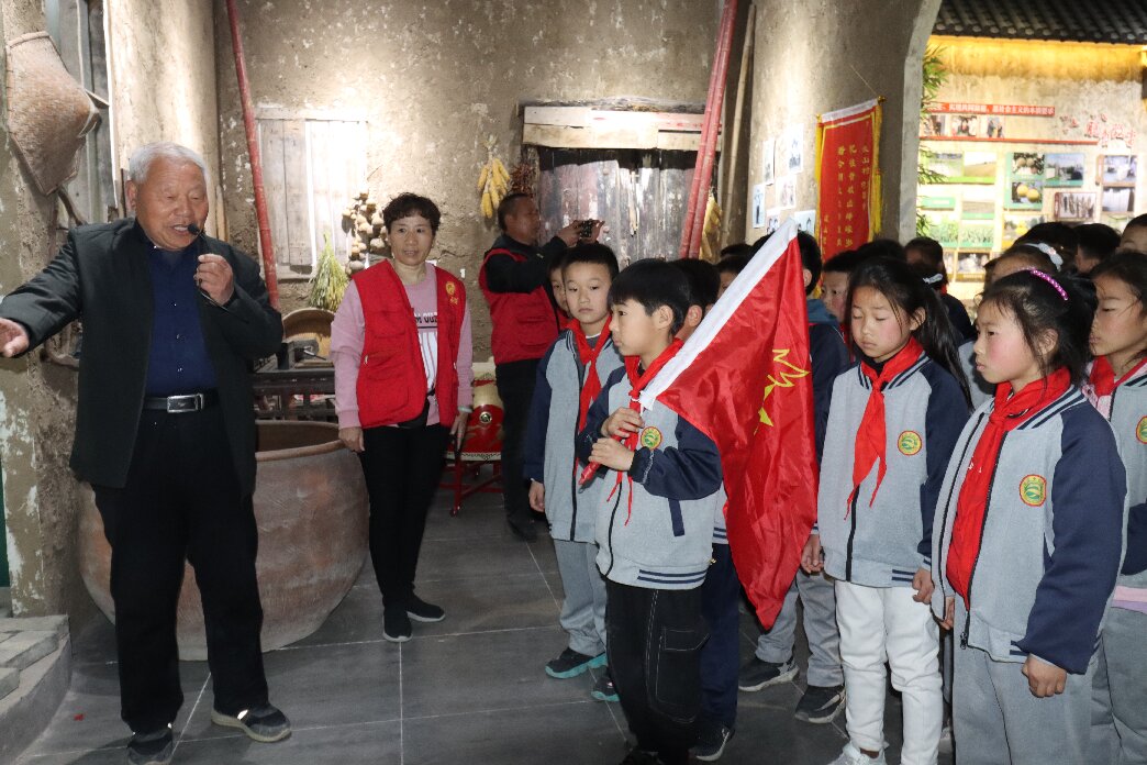 1768445877969822.jpg e288ccad8a48afd9818c88d028bd82ec.jpg