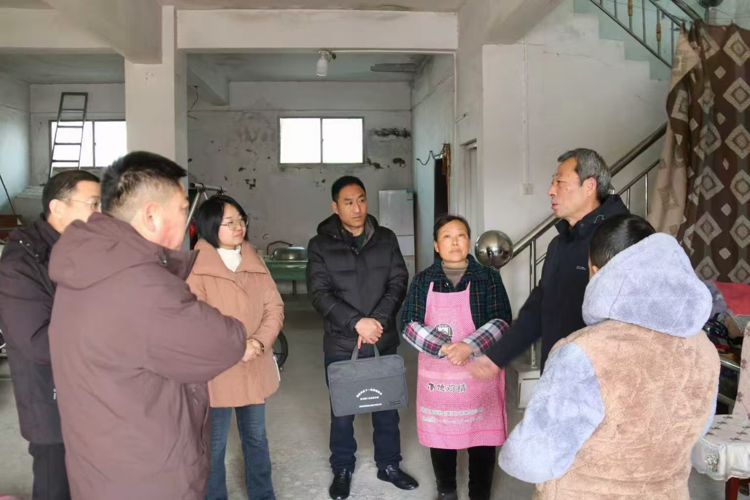 1769819378665796.jpg 慰特困壓1.jpg